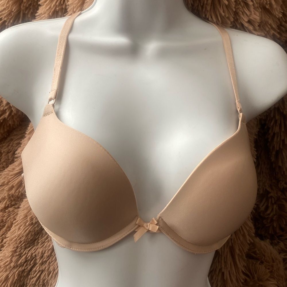 Victoria’s Secret Push Up Padded T- Shirt Convertible Bra Buff Nude Beige